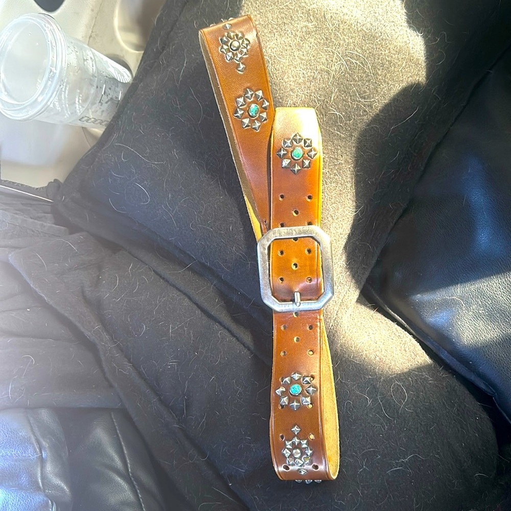 ~Gorsuch/Vail, Turquoise & Silver FloretteBrown Leather Vintage Belt…40” Length…